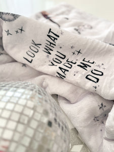 LUCKY 13 • sherpa throw blanket
