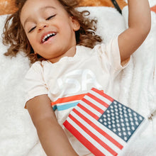 Load image into Gallery viewer, USA• kids tee / summer closeout
