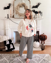 Load image into Gallery viewer, COME, WE FLY • women&#39;s pullover (peachy pumpkin)