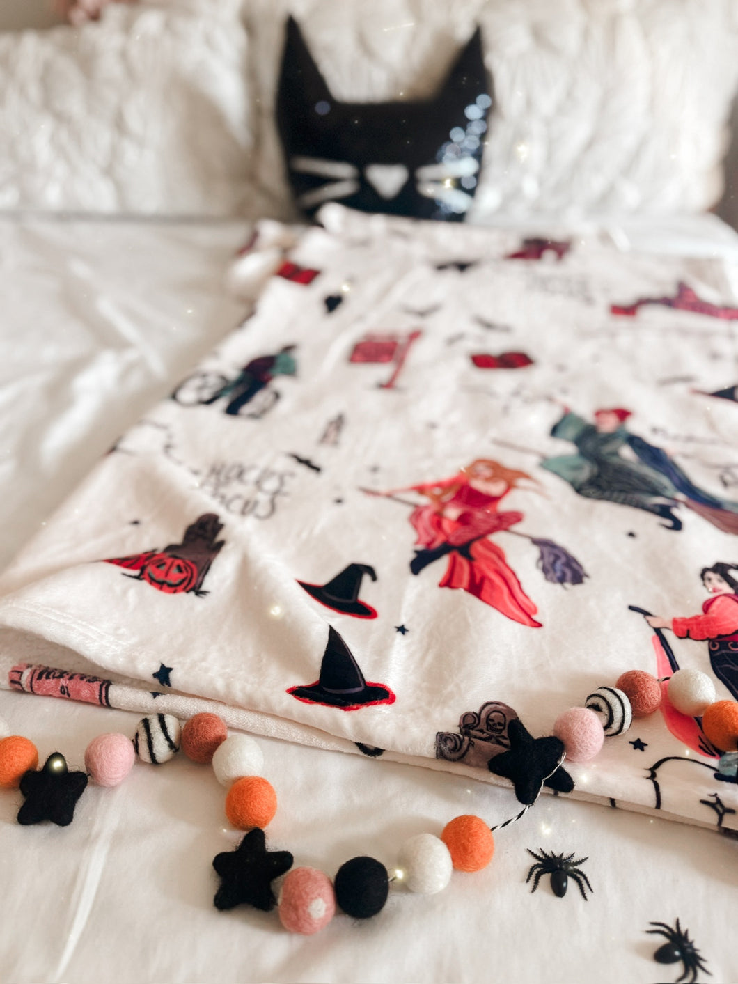 AMUCK, AMUCK, AMUCK • sherpa throw blanket