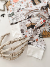 Load image into Gallery viewer, TAY-LOWEEN • baby zipper pjs