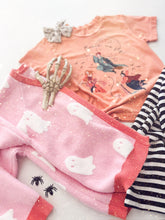Load image into Gallery viewer, COME, WE FLY • women&#39;s pullover (peachy pumpkin)