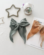 Load image into Gallery viewer, HOLIDAY VELVET BOWS•  by Shay &amp; Dash