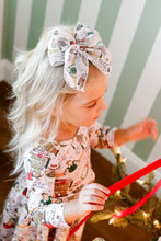 Load image into Gallery viewer, SANTA, I KNOW HIM • twirl dress