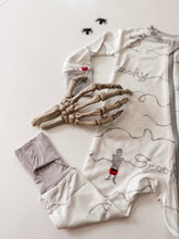 Load image into Gallery viewer, TRICK OR TREAT MUMMIES • baby zipper pjs (one-piece)