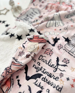 TAYLOWEEN • sherpa blanket
