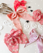 Load image into Gallery viewer, FALL VELVET BOWS • (large or small)