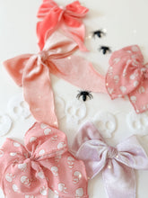 Load image into Gallery viewer, FALL VELVET BOWS • (large or small)