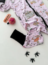 Load image into Gallery viewer, HOCUS POCUS • baby zipper pjs