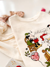 Load image into Gallery viewer, VINTAGE CHRISTMAS MOUSE + FRIENDS • pullover (WOMEN + KIDS)