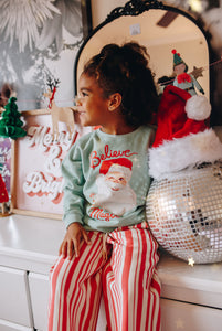 BELIEVE IN THE MAGIC • PINKmas kids color block pullover