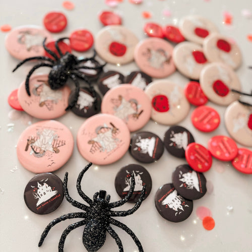 TAYLOWEEN • 4 button set