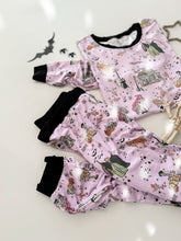 Load image into Gallery viewer, HOCUS POCUS • women&#39;s jogger style pjs