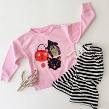 Load image into Gallery viewer, Vintage Halloween Friends • kids pullover (lilac)