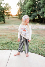 Load image into Gallery viewer, SPOOKY SWIFTIE • color block pullover (women + kids)