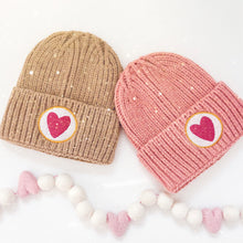 Load image into Gallery viewer, HEART BEANIE (kids)