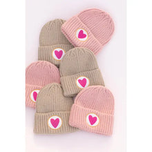 Load image into Gallery viewer, HEART BEANIE (kids)