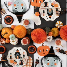 Load image into Gallery viewer, Mod Pattern Pumpkin Plates by Meri Meri
