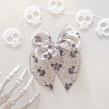 Load image into Gallery viewer, WEDNESDAY ADDAMS • bow