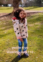 Load image into Gallery viewer, POLKA DOTS • kids lightweight jacket/pink (reversible)